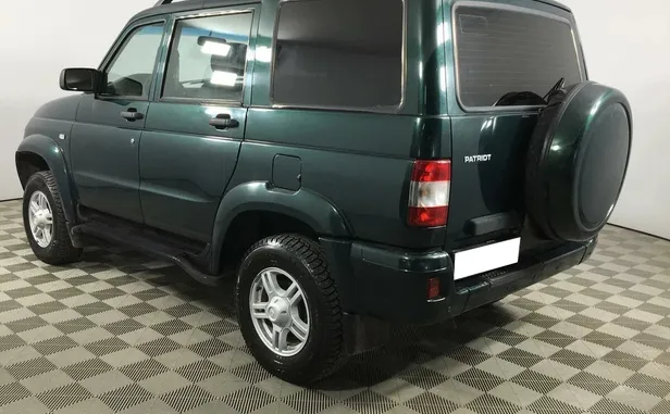 УАЗ Patriot
